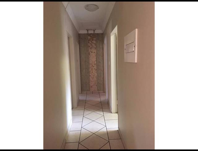 3 BEDROOM HOUSE SOLD IN HEATHERVIEW